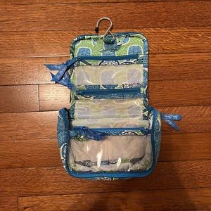 Vera Bradley travel bag